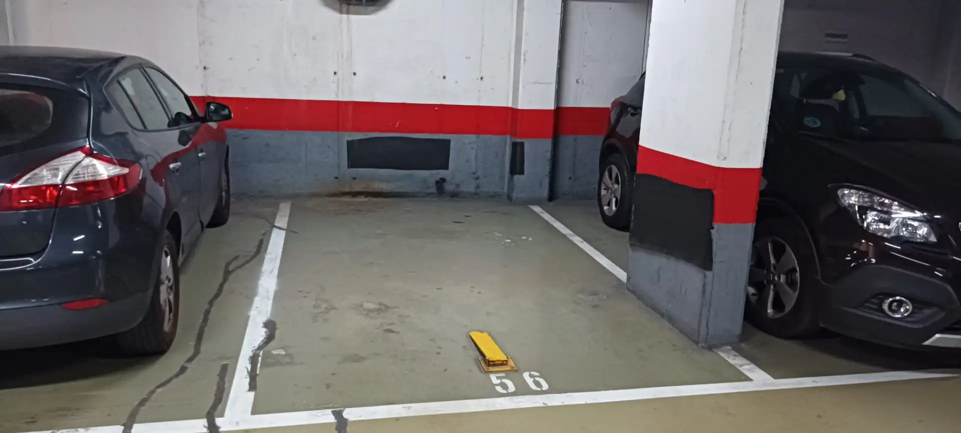 Garage for sale in Carrer Salvador Espriu, 5, Centre Parking of Garage for sale in Sant Just Desvern