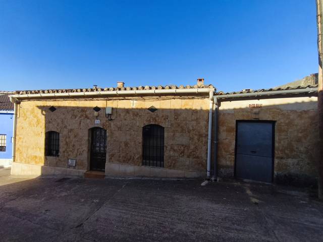 Casa adosada en Venta en Calle Cayō Zapata, 9 en Gema