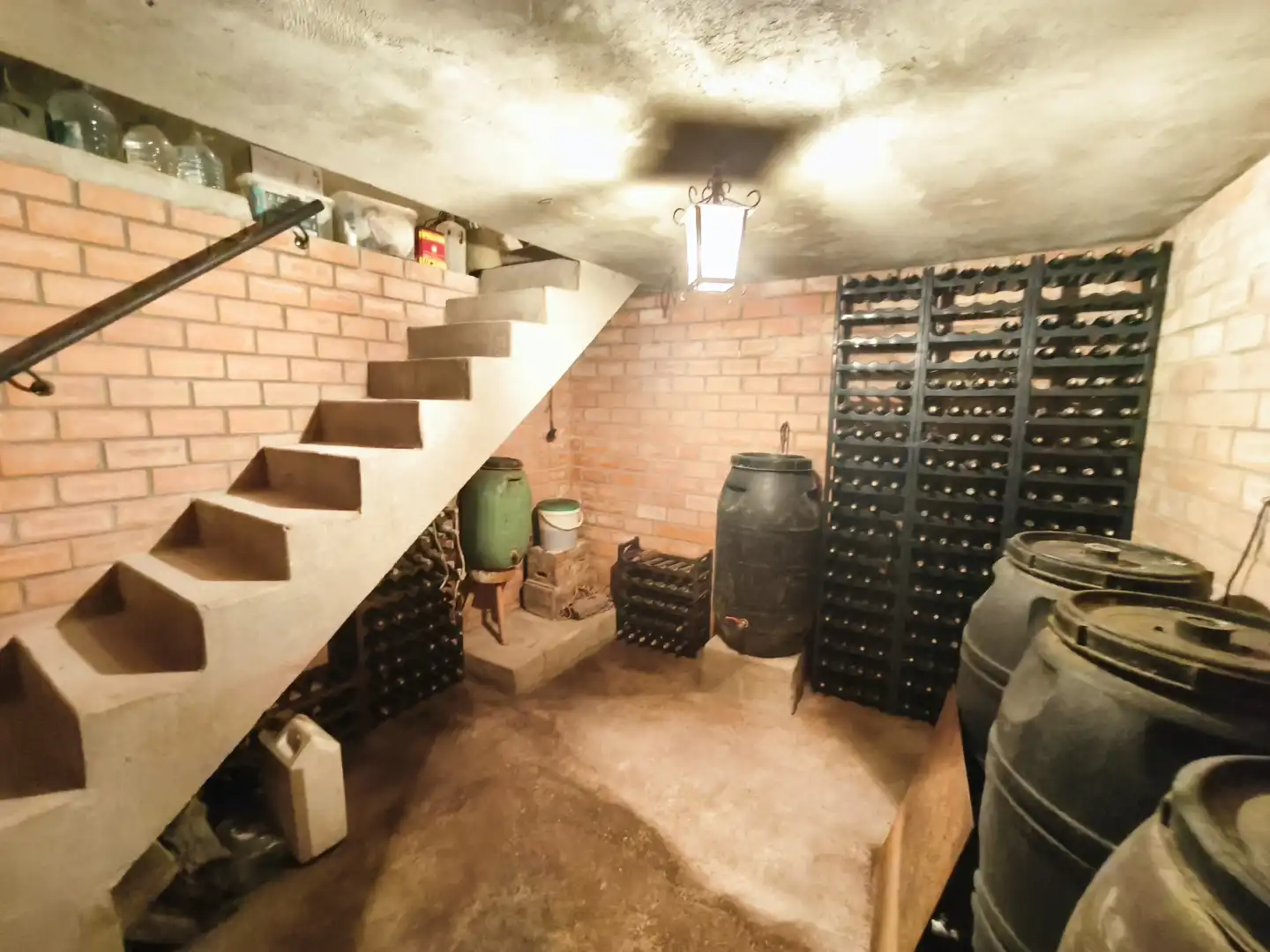 Casa adosada en venda a Calle Cayō Zapata, 9, Gema Casa adosada en venda en Gema amb Calefacció, Jardí privat i Forn