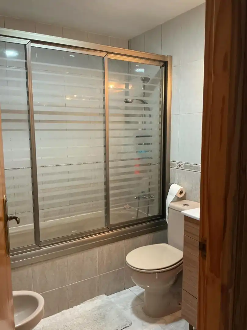 Casa adosada en venta en Carrer de Tritó, 11, L'Albir Baño de Casa adosada en venta en L'Alfàs del Pi con Aire acondicionado, Terraza y Balcón