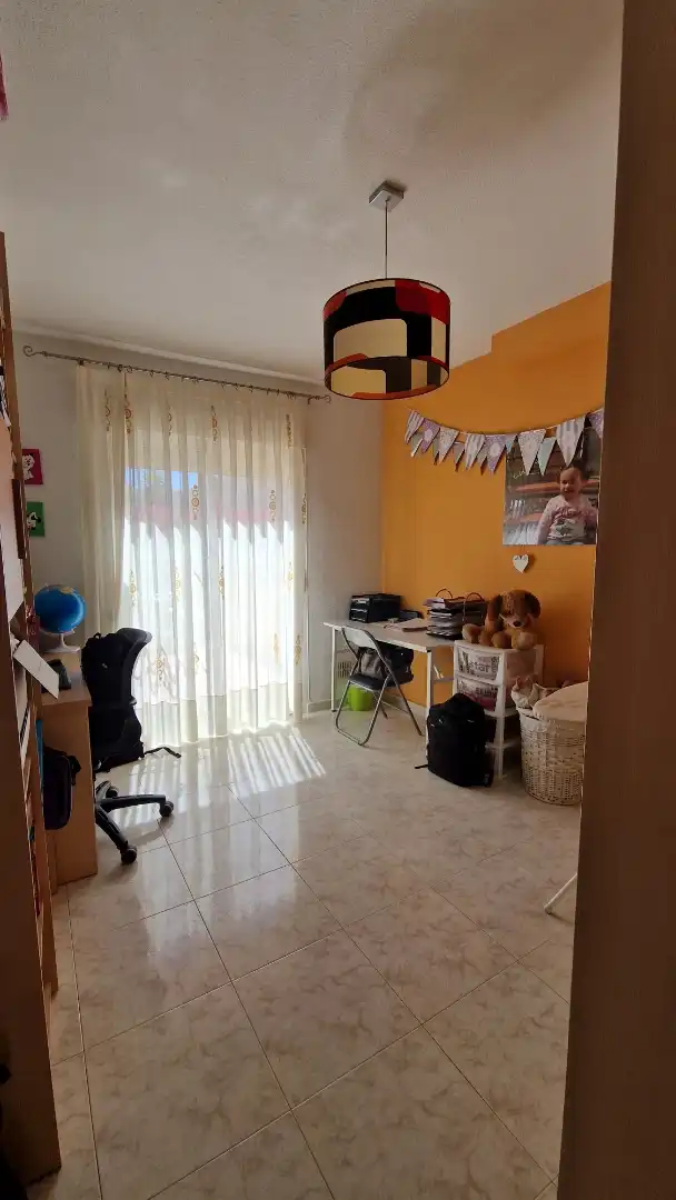 Casa adosada en venta en Carrer de Tritó, 11, L'Albir Sala de estar de Casa adosada en venta en L'Alfàs del Pi con Aire acondicionado, Terraza y Balcón