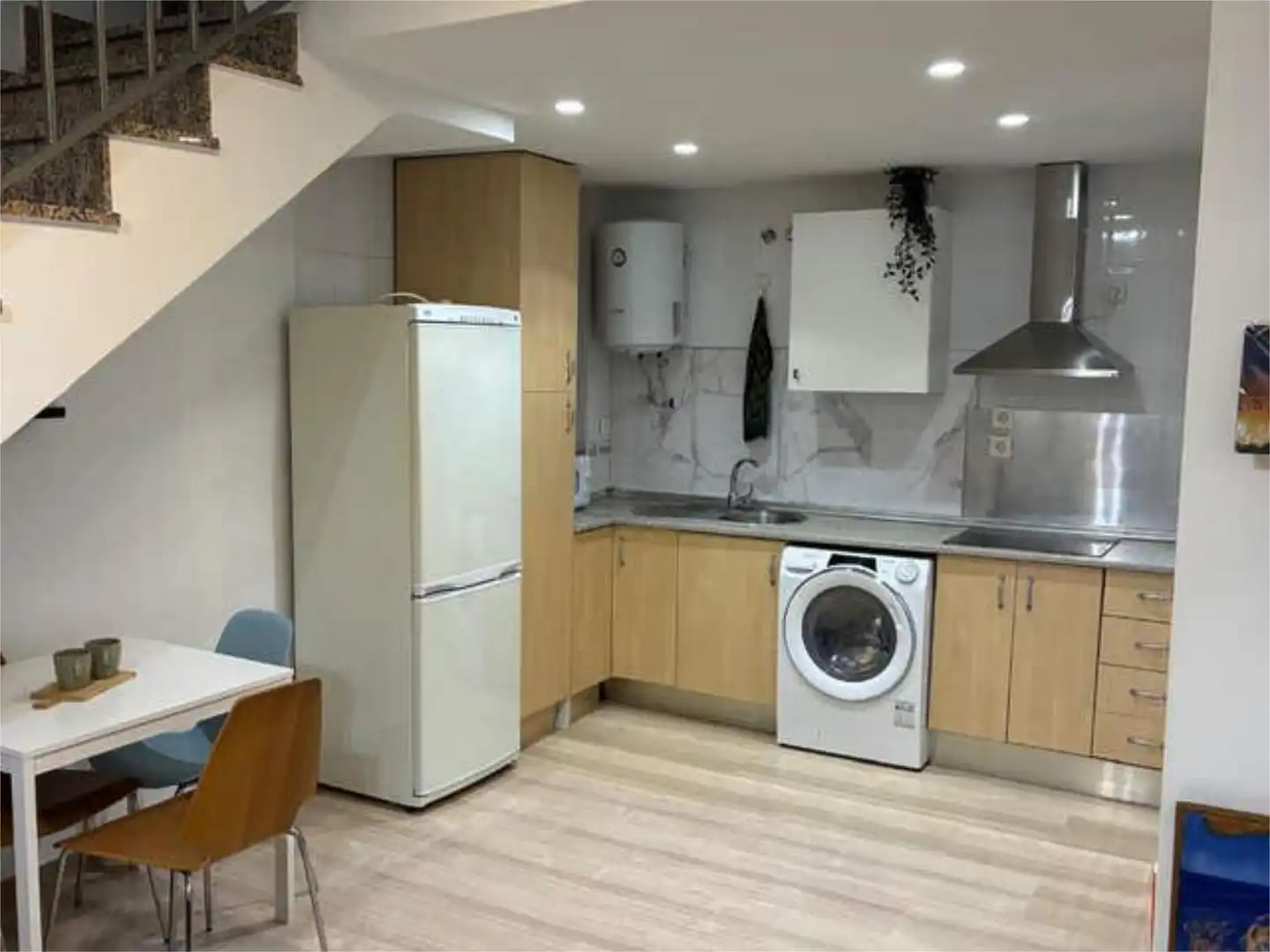 Piso de alquiler en Ayuntamiento Cocina de Piso de alquiler en Alhendín con Trastero y Amueblado