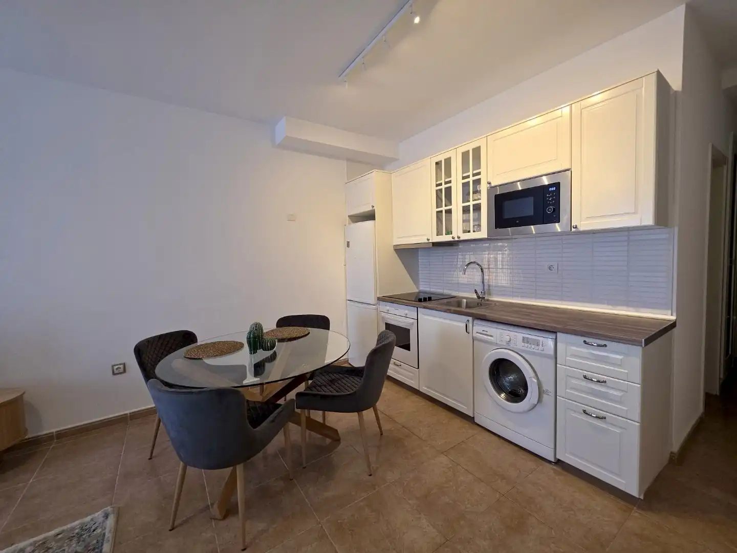 Piso de alquiler en Calle Iglesia, 33, Corralejo Cocina de Piso de alquiler en La Oliva con Terraza, Amueblado y Horno