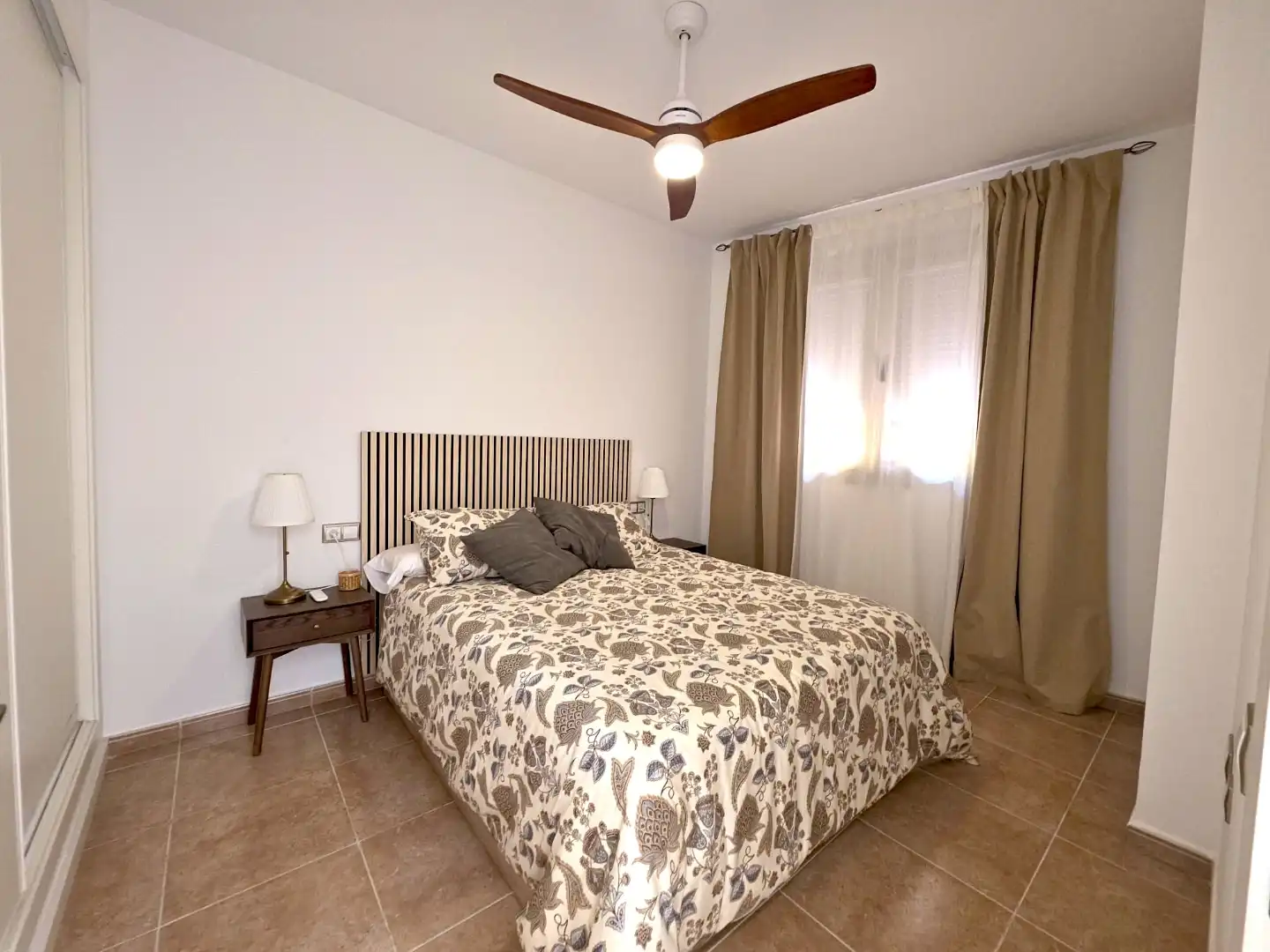 Piso de alquiler en Calle Iglesia, 33, Corralejo Habitación de Piso de alquiler en La Oliva con Terraza, Amueblado y Horno