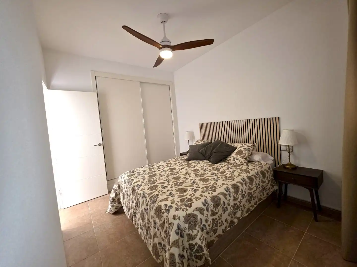 Piso de alquiler en Calle Iglesia, 33, Corralejo Habitación de Piso de alquiler en La Oliva con Terraza, Amueblado y Horno