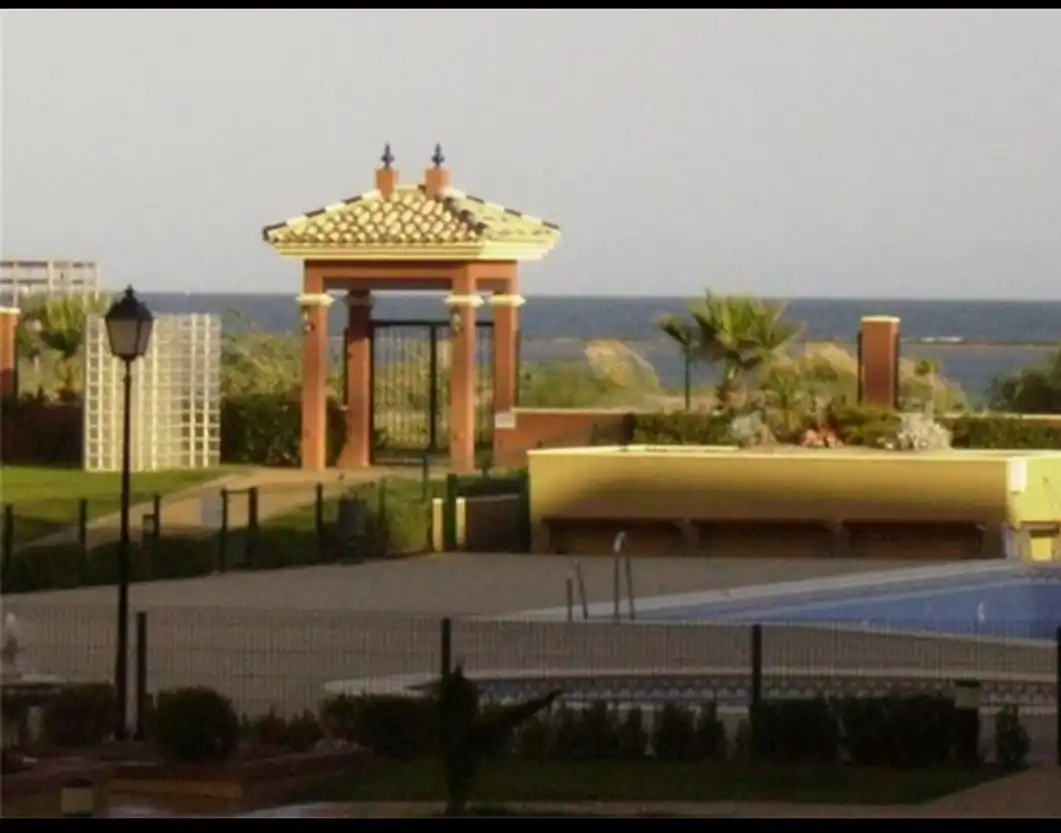 Swimming pool of Flat for rent in Ayamonte  with Air Conditioner, Heating and Private garden