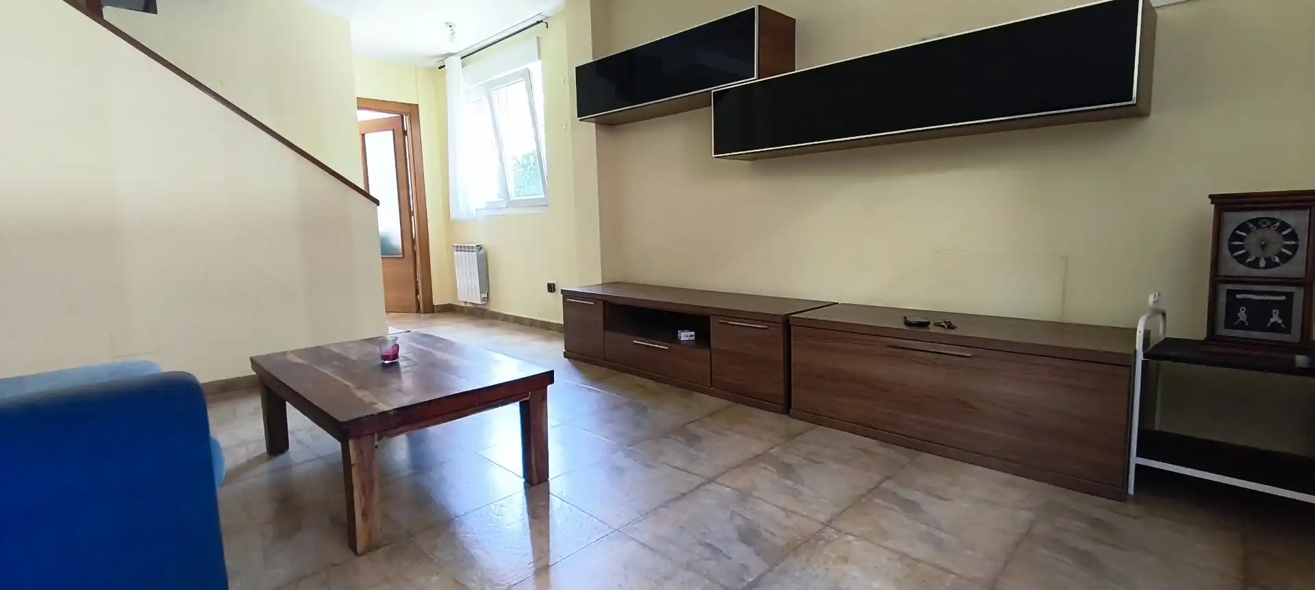 Einfamilien-Reihenhaus zum Verkauf in Barrio las Fuentes, 6, Piélagos Wohnzimmer von Einfamilien-Reihenhaus zum Verkauf in Piélagos