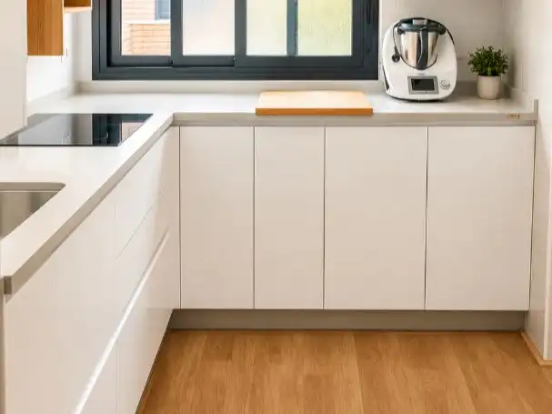 Wohnung zum Verkauf in Avenida Juan Carlos I, 113, Roquetas de Mar ciudad Küche von Wohnung zum Verkauf in Roquetas de Mar mit Klimaanlage und Terrasse