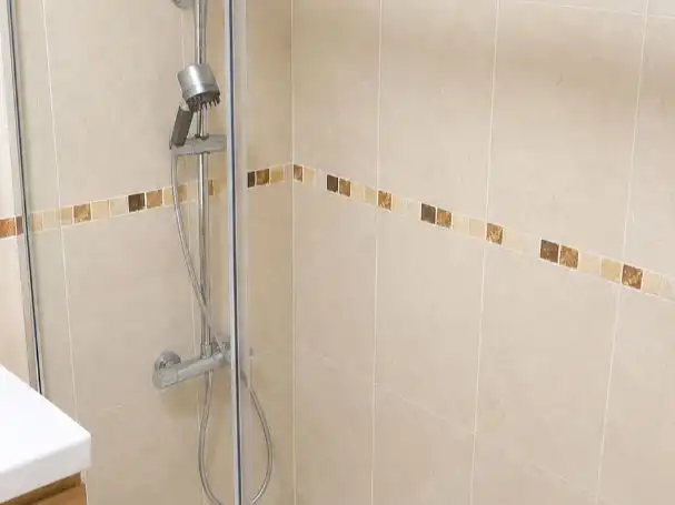 Wohnung zum Verkauf in Avenida Juan Carlos I, 113, Roquetas de Mar ciudad Badezimmer von Wohnung zum Verkauf in Roquetas de Mar mit Klimaanlage und Terrasse