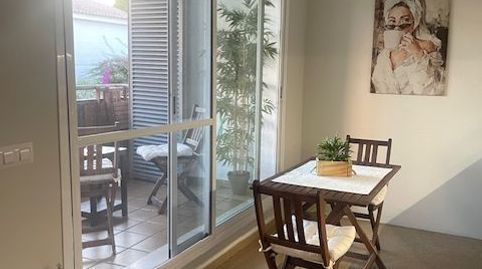 Apartamento de alquiler en Calle Fray Leopoldo de Alpandeire, 6, V Centenario - Piletas - Capuchinos, Sanlúcar de Barrameda - imagen 4 Foto 4 de Apartamento de alquiler en Calle Fray Leopoldo de Alpandeire, 6, V Centenario - Piletas - Capuchinos, Sanlúcar de Barrameda