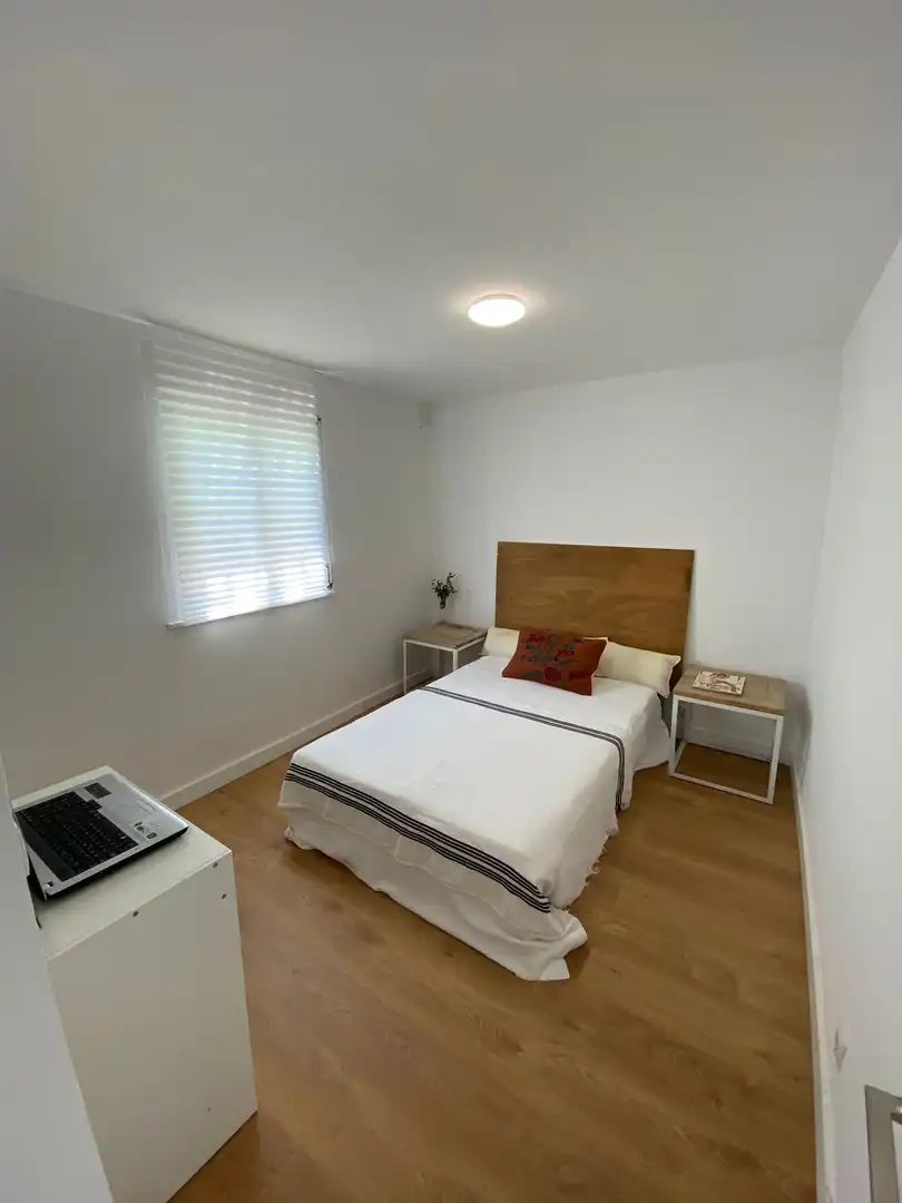 Bedroom of Flat for sale in  Madrid Capital