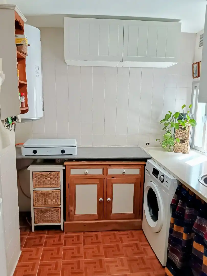Flat for sale in Placeta del Salvador, 7, Barrio de Albaicín Kitchen of Flat for sale in Granada with Terrace and Balcony