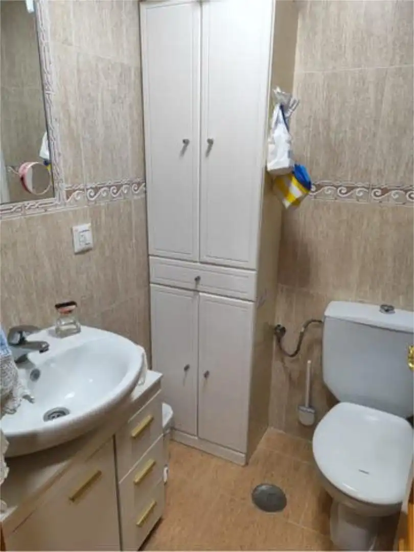 Apartament en venda a Barbate ciudad Bany de Apartament en venda en Barbate amb Moblat