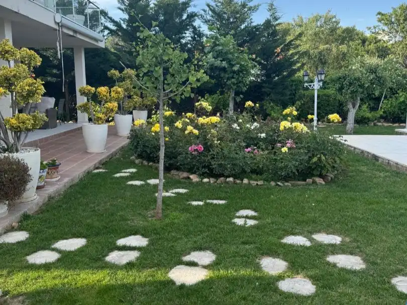 Casa o chalet en venta en Calle Antonio Machado, 26, Valdetorres de Jarama Jardín de Casa o chalet en venta en Valdetorres de Jarama con Aire acondicionado, Terraza y Piscina
