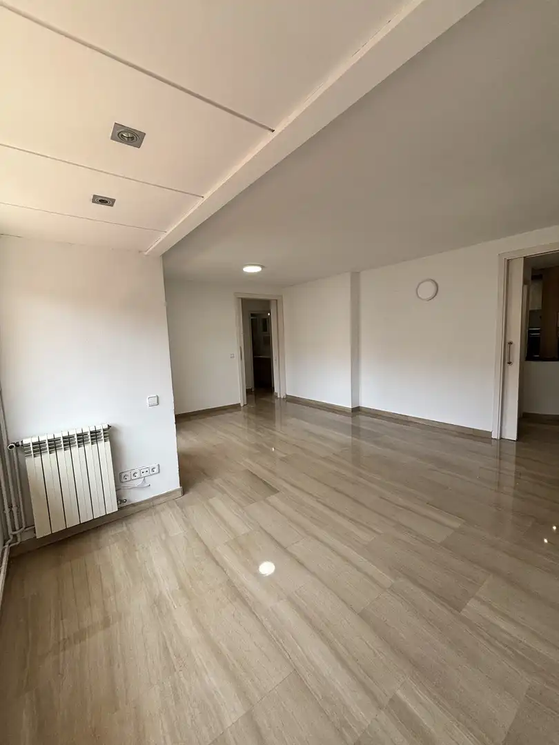 Piso de alquiler en Carrer de Nicolau Talló, 153, Ca n'Aurell Piso de alquiler en Terrassa con Balcón