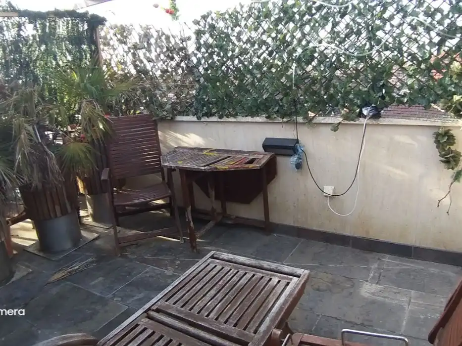 Study for rent in Calle del Campo de Gomara, 4, Parque Alameda - Paula López Terrace of Study for rent in Valladolid with Air Conditioner, Heating and Parquet flooring