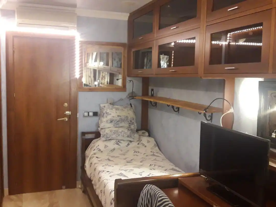 Study for rent in Calle del Campo de Gomara, 4, Parque Alameda - Paula López Bedroom of Study for rent in Valladolid with Air Conditioner, Heating and Parquet flooring