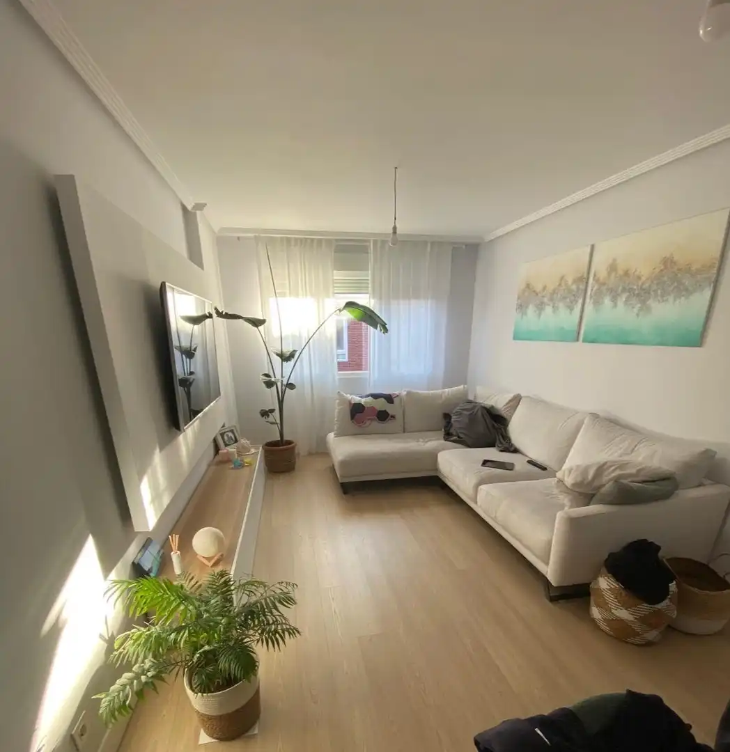 Wohnung zum Verkauf in Calle Paso, 3, San Andrés del Rabanedo Wohnzimmer von Wohnung zum Verkauf in San Andrés del Rabanedo mit Terrasse
