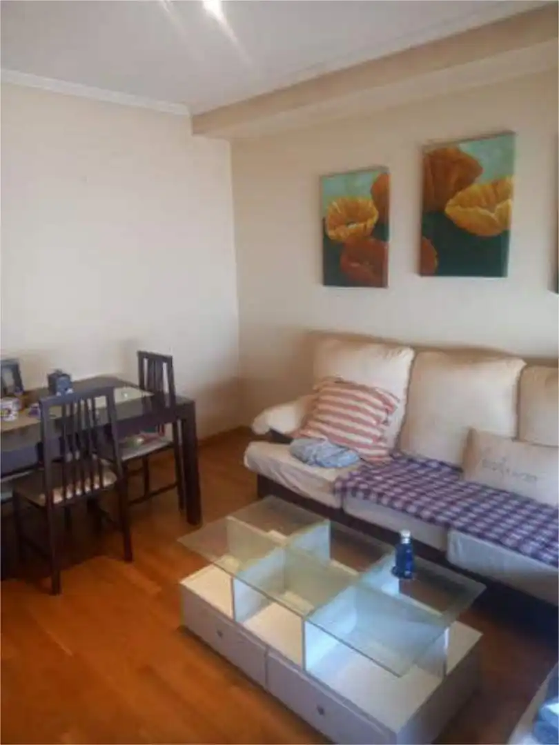 Wohnung zur Miete in Cuatro Vientos Wohnzimmer von Wohnung zur Miete in Ponferrada mit Heizung und Möbliert