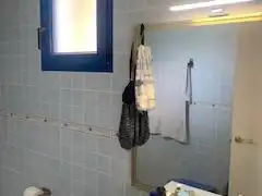 Casa adosada en venta en Carrer de Sant Roc, 58, Càlig Baño de Casa adosada en venta en Càlig con Aire acondicionado, Calefacción y Jardín privado