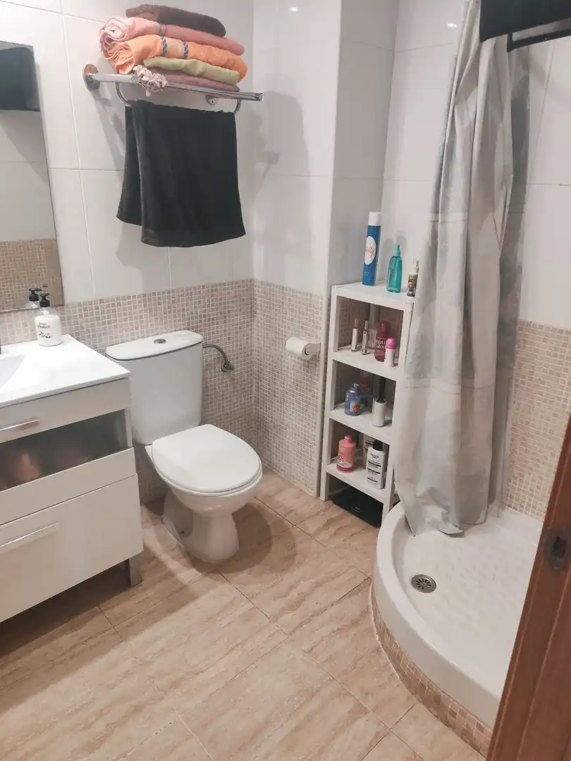 Baño de Piso en venta en Montbrió del Camp con Aire acondicionado, Trastero y Parking comunitario