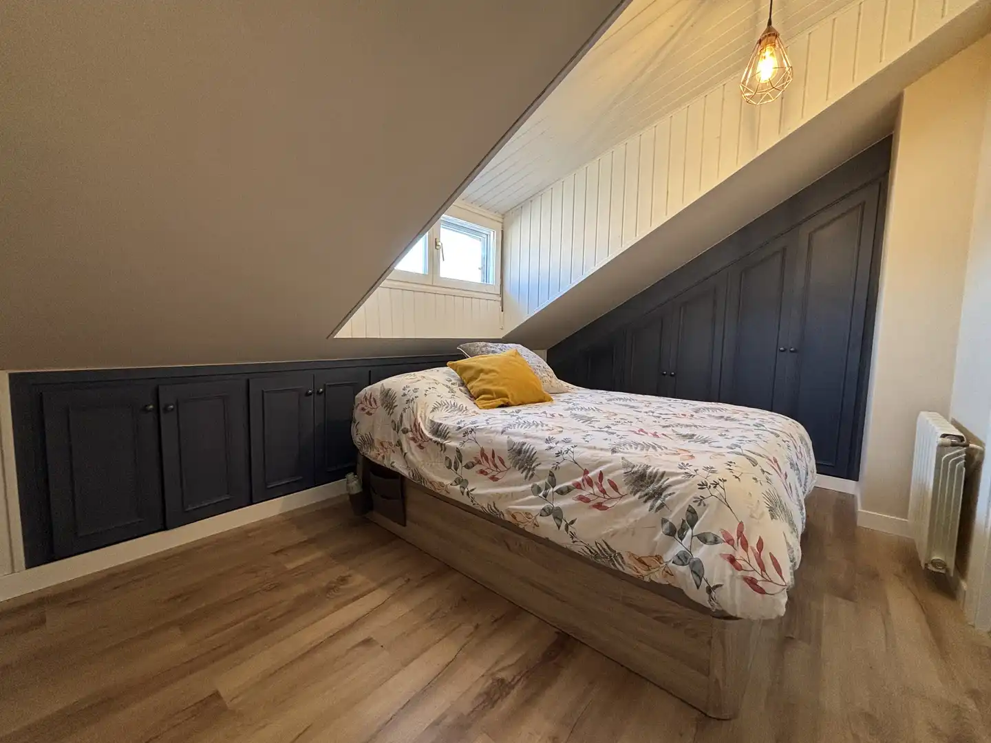 Piso en venta en Calle la Frontera, 22, Santa María de Cayón Habitación de Piso en venta en Santa María de Cayón con Calefacción y Terraza