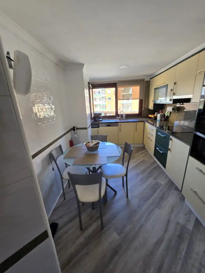 Wohnung zum Verkauf in Carrer Diagonal, 16, Nuevo Centro Küche von Wohnung zum Verkauf in Sagunto / Sagunt mit Klimaanlage und Balkon