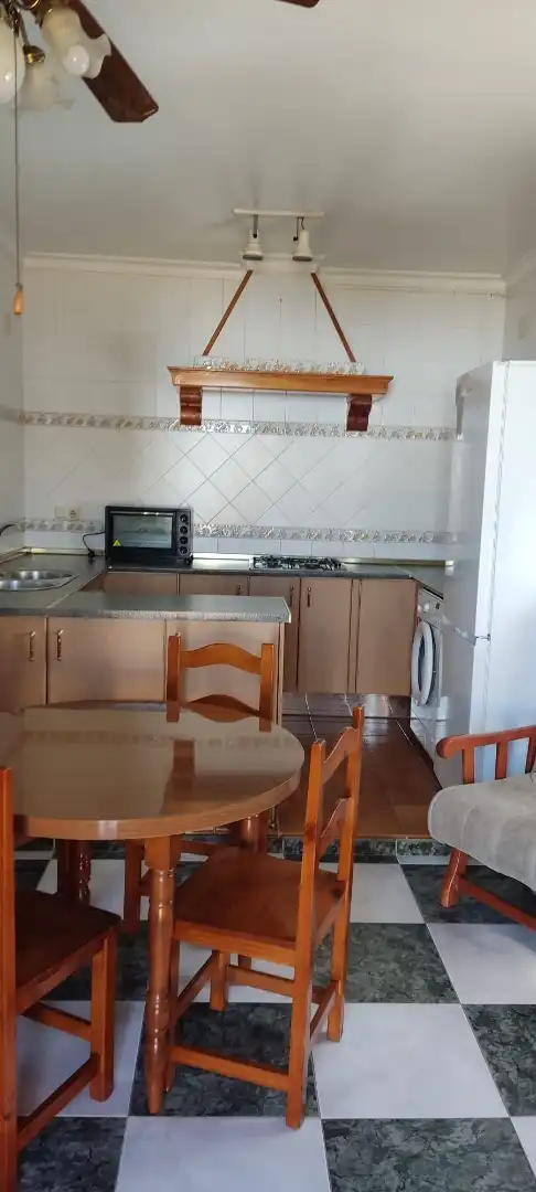 Apartament de lloguer a Calle Dorada, 11, Santuario Cuina de Apartament de lloguer en Chipiona