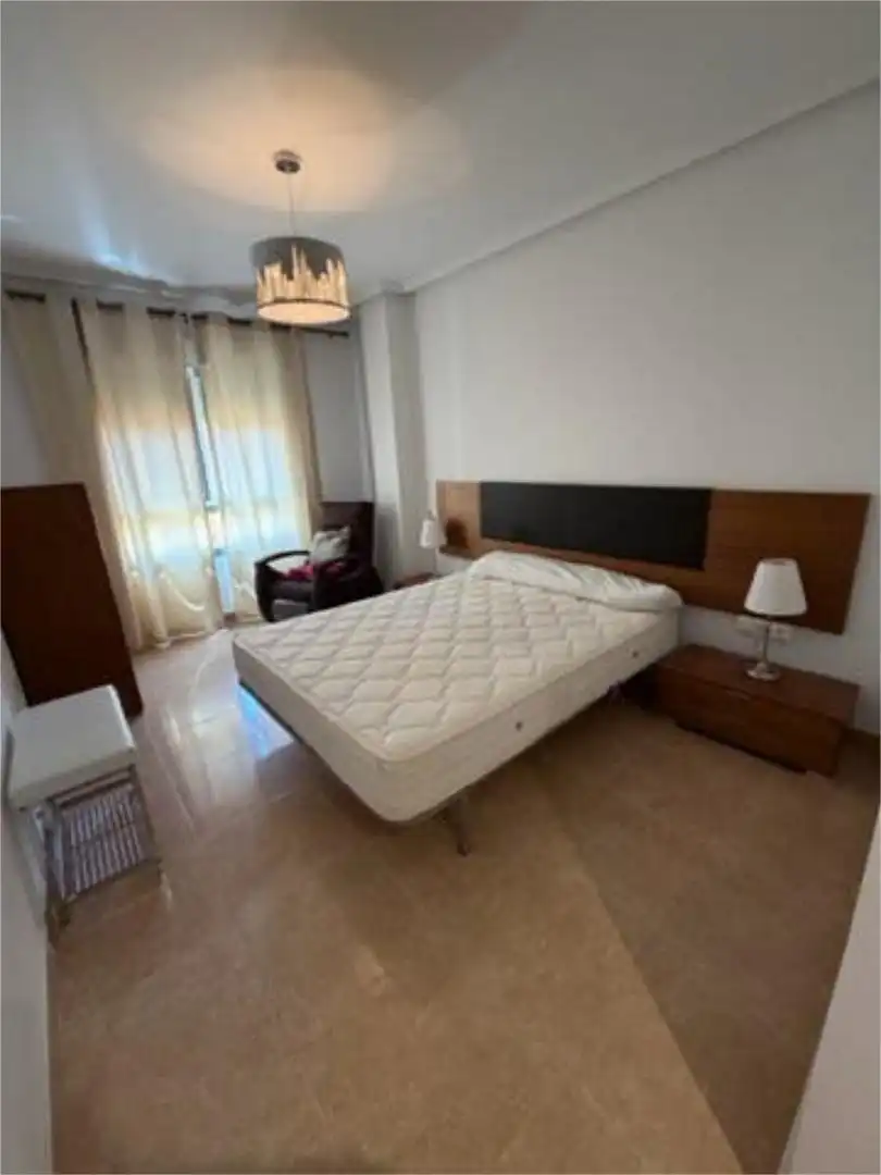 Piso de alquiler en San Cristobal - San Diego Habitación de Piso de alquiler en Lorca con Amueblado