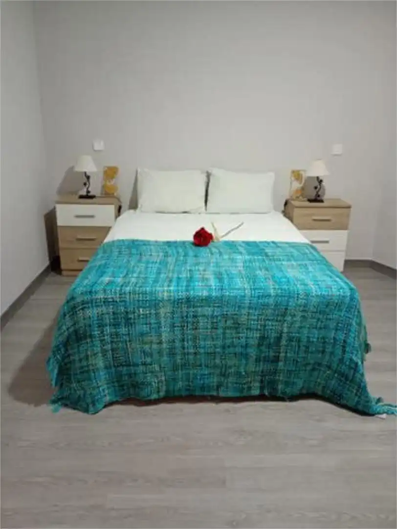 Piso en venta en Lucero Habitación de Piso en venta en Madrid con Amueblado