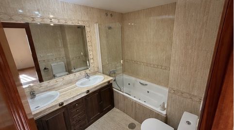 Foto 3 de Piso en venta en Paseo de España, 15, Renfe - Bulevar 1ª y 2ª Fase, Jaén Capital