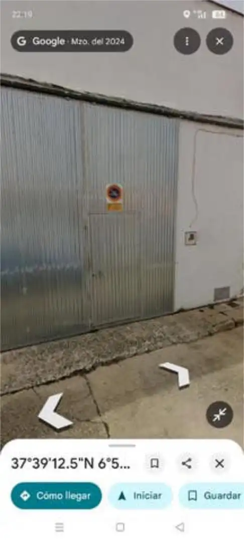 Parkplatz von Fabrikhallen zur Miete in Calañas