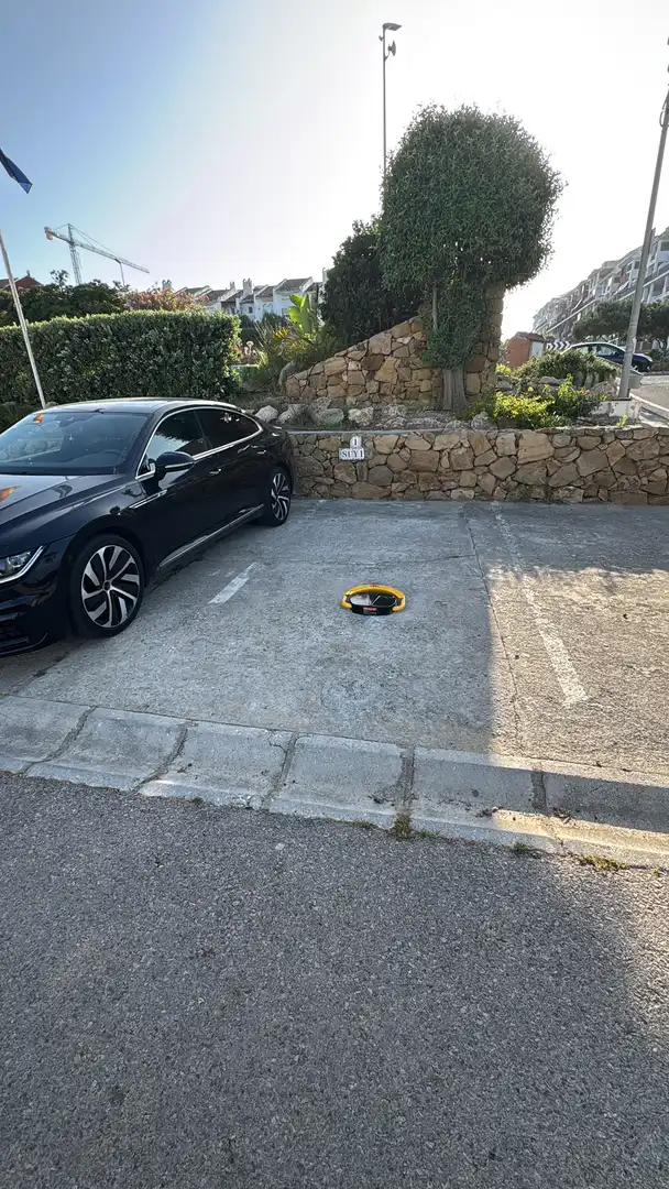 Einfamilien-Reihenhaus zur Miete in Calle Aldea, 1, Chullera Parkplatz von Einfamilien-Reihenhaus zur Miete in Manilva mit Klimaanlage, Privatgarten und Terrasse