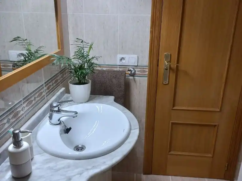 Flat for rent in Carrer del Mestre Arrieta, 38, Ensanche - Parque del Oeste Bathroom of Flat for rent in Castellón de la Plana / Castelló de la Plana with Air Conditioner, Heating and Storage room