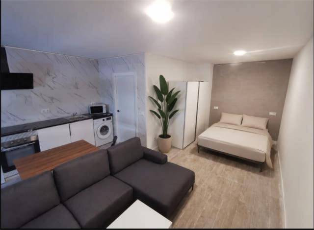 Apartamento en Alquiler en Haygon - Universidad