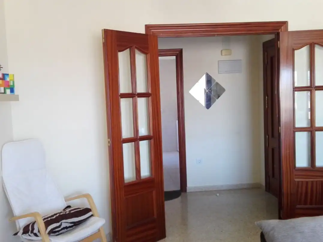 Room in Plaza Francisco Vera, 3, Valdepasillas - La Paz - Huerta Rosales Flat for share in Badajoz with Furnished