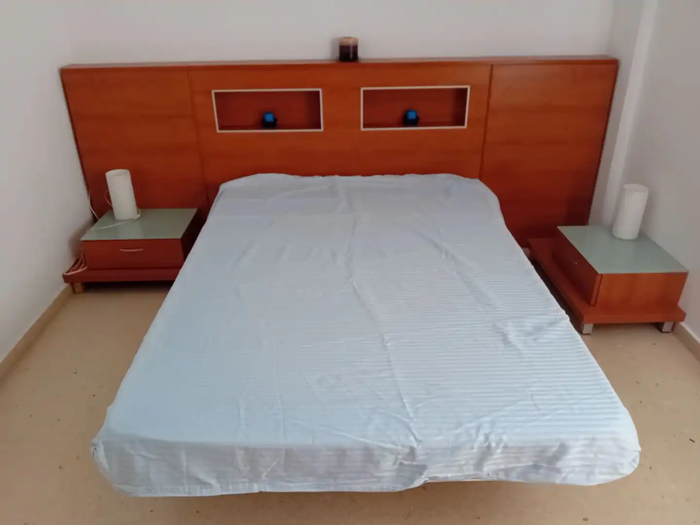Piso en venta en Calle Fragata, 2, San García Habitación de Piso en venta en Algeciras con Aire acondicionado, Calefacción y Trastero