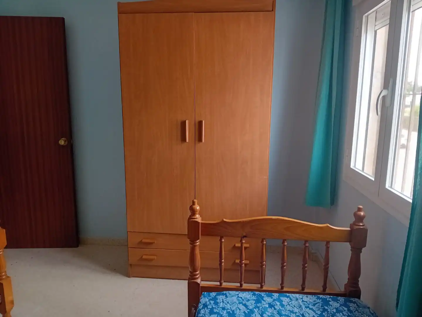 Piso en venta en Calle Fragata, 2, San García Habitación de Piso en venta en Algeciras con Aire acondicionado, Calefacción y Trastero