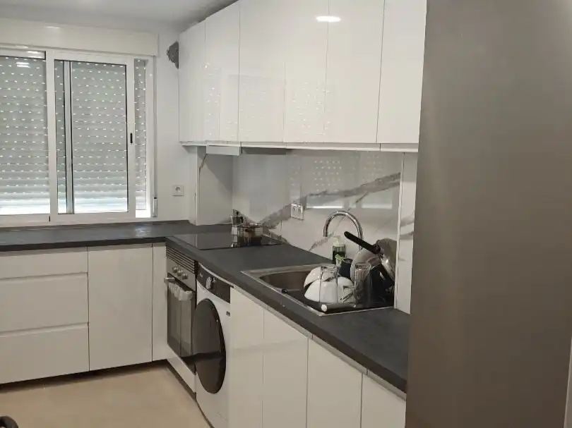 Room in Plaza Pintor Anglada, 1, L'Illa Perduda Kitchen of Flat for share in Valencia with Furnished and Balcony