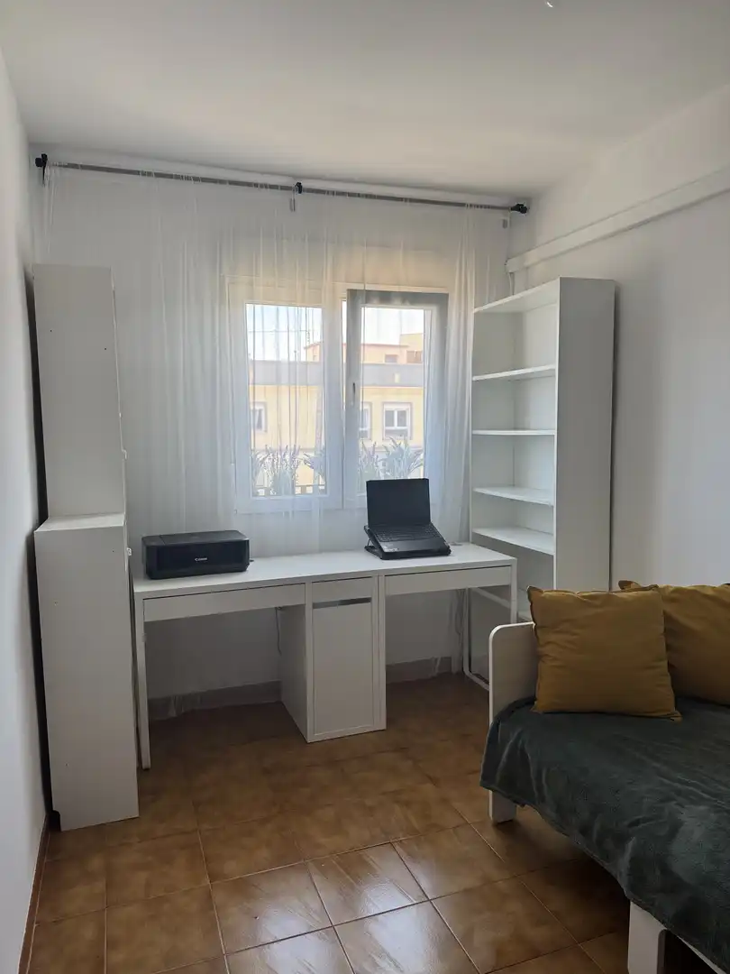 Piso en venta en Carrer de Yecla, 1, L'Amistat Habitación de Piso en venta en Valencia Capital con Aire acondicionado