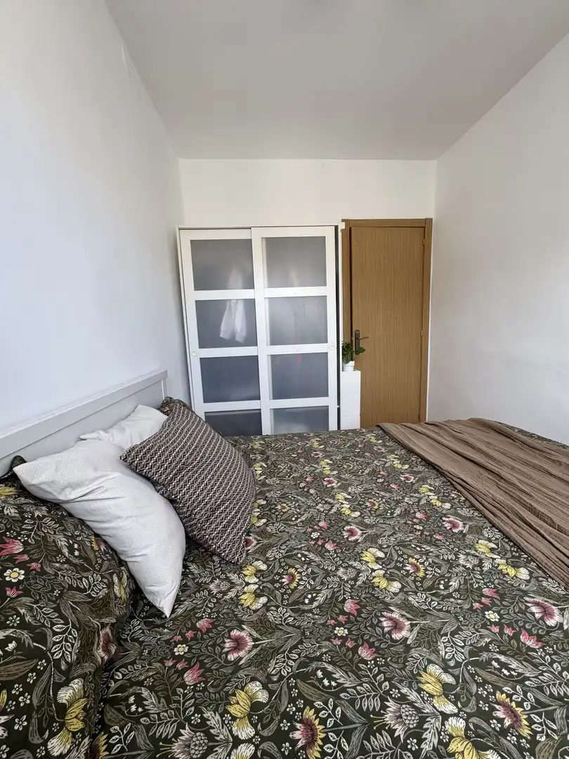 Piso en venta en Carrer de Yecla, 1, L'Amistat Habitación de Piso en venta en Valencia Capital con Aire acondicionado