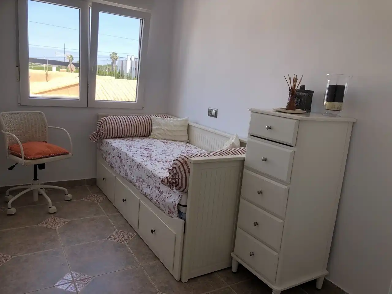 Detached homes for sale in Calle Salvador Dalí, 8, Los Balcones - Los Altos Bedroom of Detached homes for sale in Torrevieja with Air Conditioner, Terrace and Swimming Pool