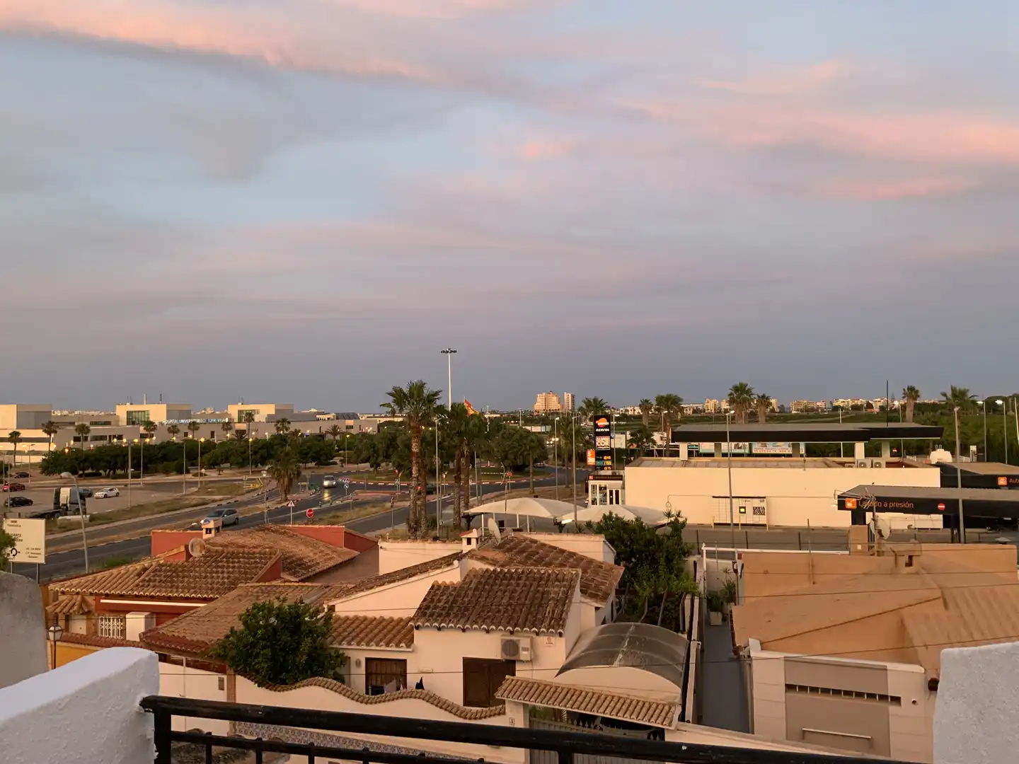 Detached homes for sale in Calle Salvador Dalí, 8, Los Balcones - Los Altos Exterior view of Detached homes for sale in Torrevieja with Air Conditioner, Terrace and Swimming Pool