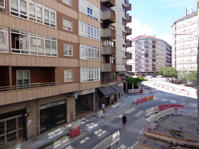 Piso en Alquiler en Avenida Portugal, 49 en Couto