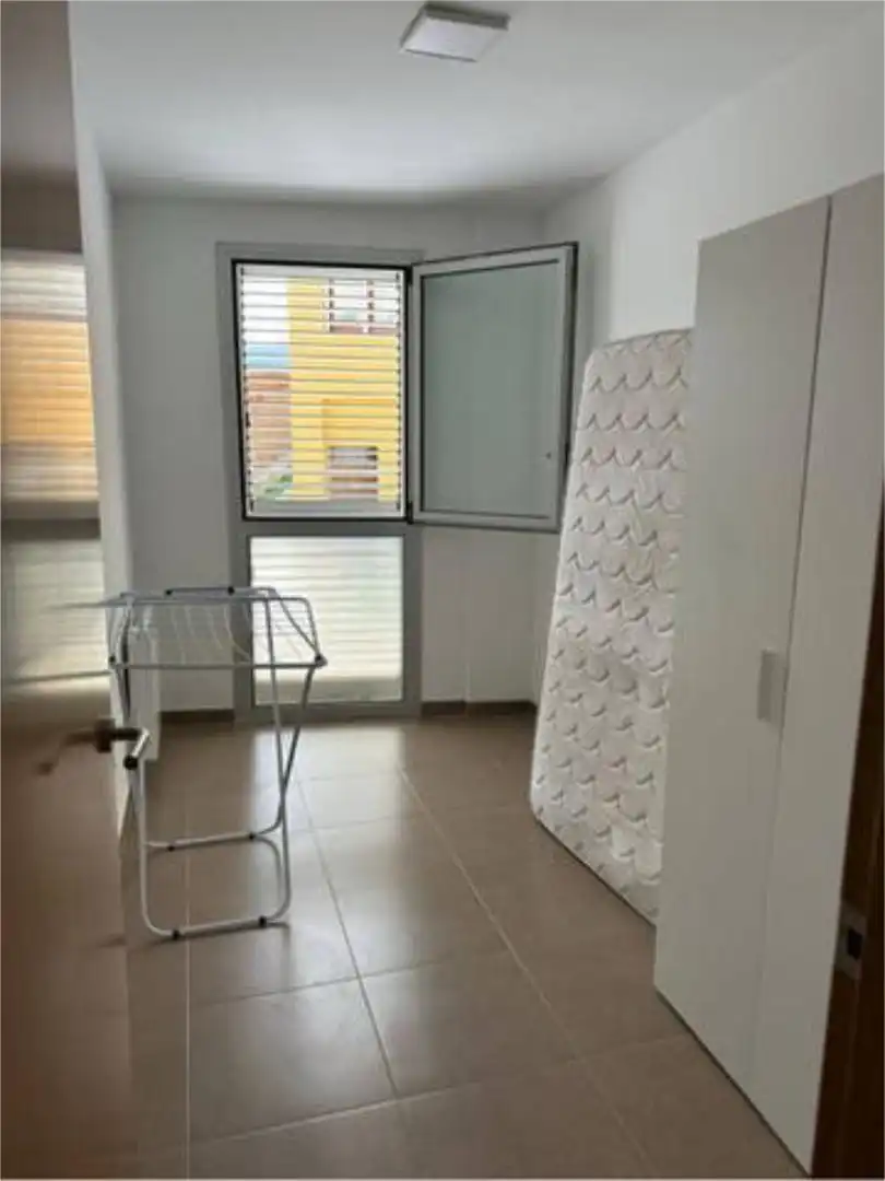 Bedroom of Flat for rent in Duesaigües