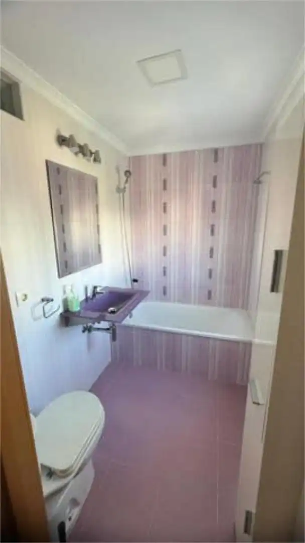 Apartments for rent in Chapín - Campus Universitario - Navinco Bathroom of Apartments for rent in Jerez de la Frontera with Heating and Furnished