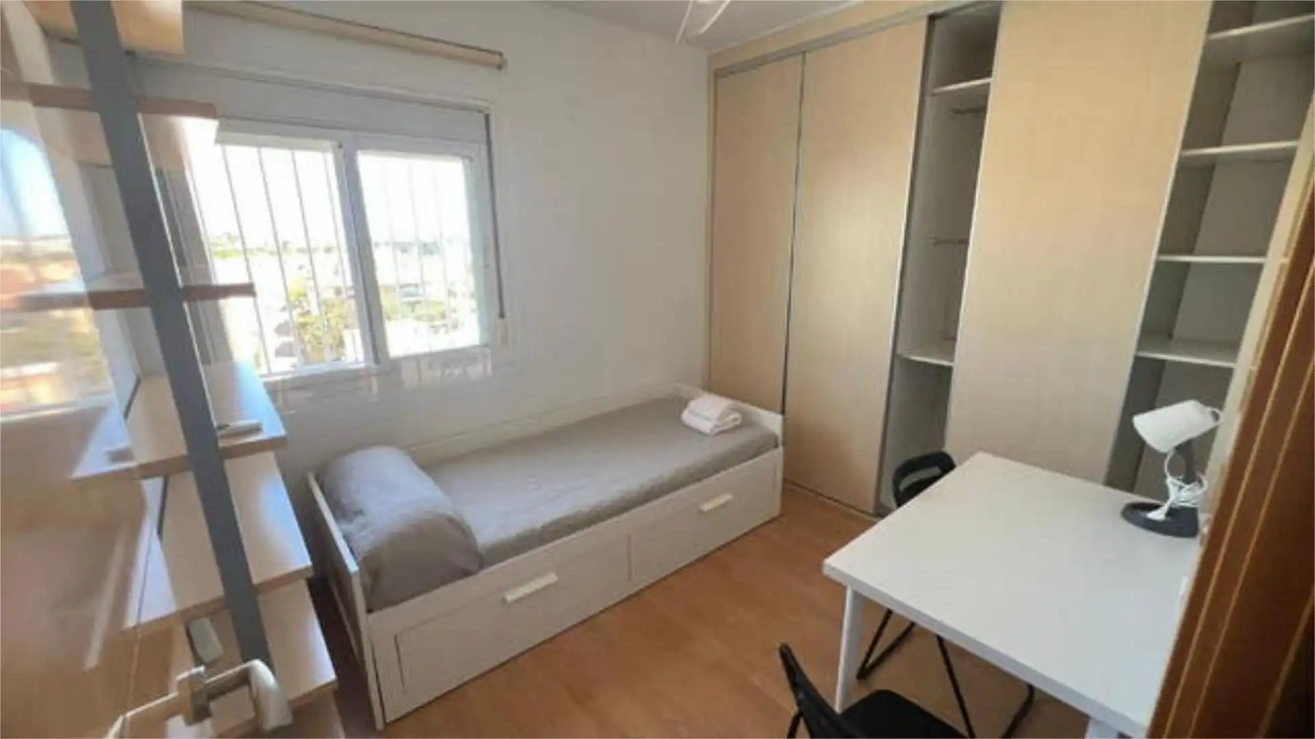 Apartments for rent in Chapín - Campus Universitario - Navinco Bedroom of Apartments for rent in Jerez de la Frontera with Heating and Furnished