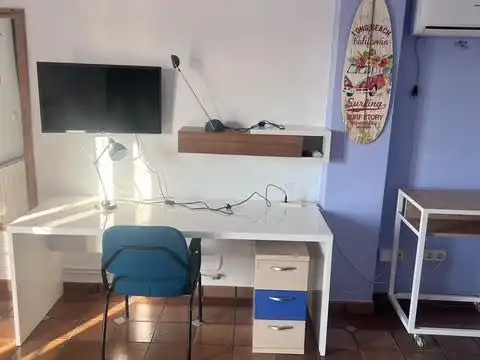 Zimmer in Camino del Mahonés, 37, Los Girasoles Wohnzimmer von Haus oder Chalet zur untervermieten in San Vicente del Raspeig / Sant Vicent del Raspeig mit Klimaanlage, Heizung und Privatgarten