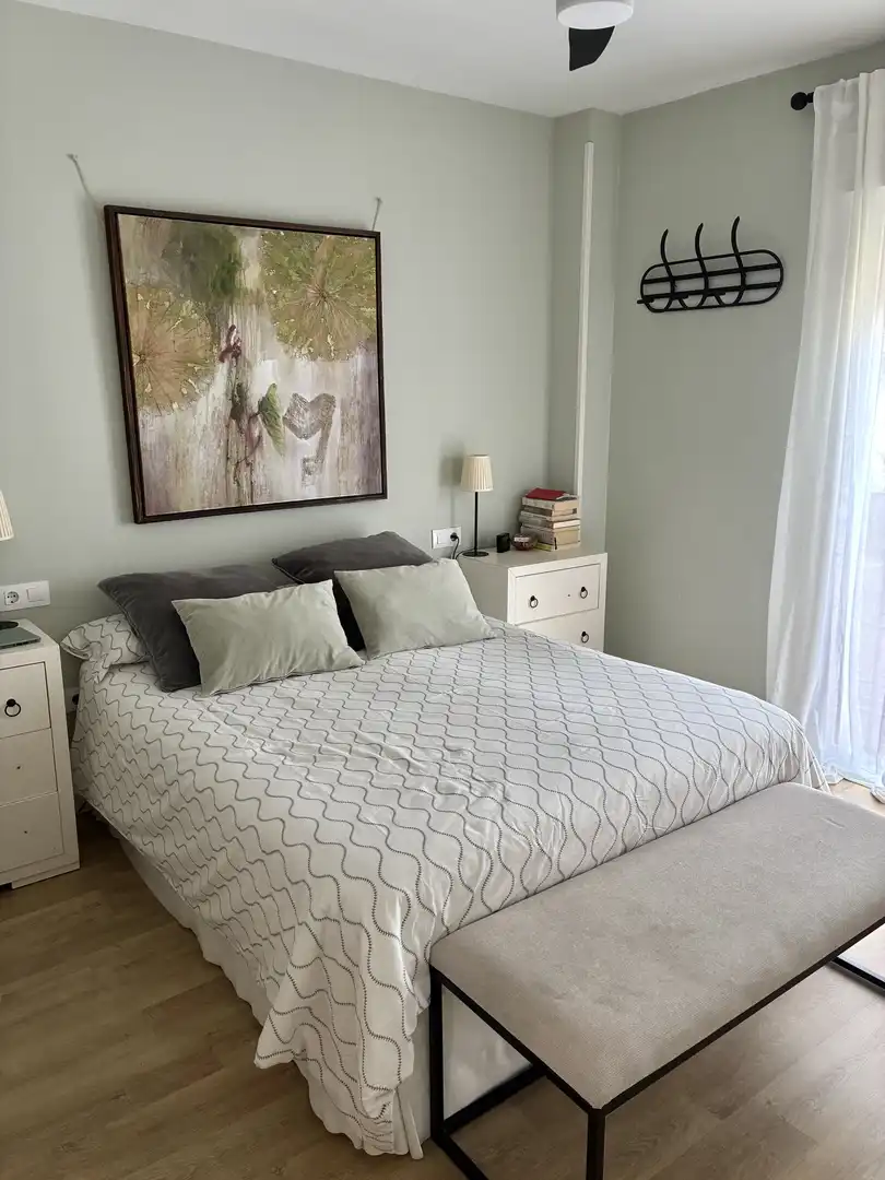 Dúplex en venta en Calle Antonio Pantión, 6, Cruz Roja Habitación de Dúplex en venta en Sevilla con Aire acondicionado, Calefacción y Parquet