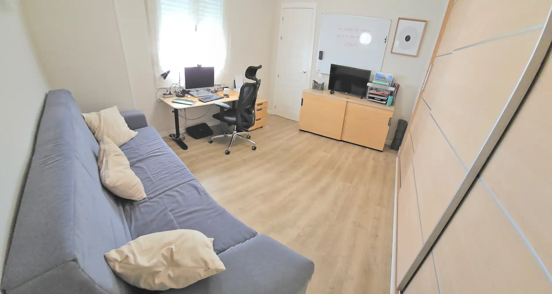 Maisonette zum Verkauf in Sevilla mit Klimaanlage, Heizung und Parkett